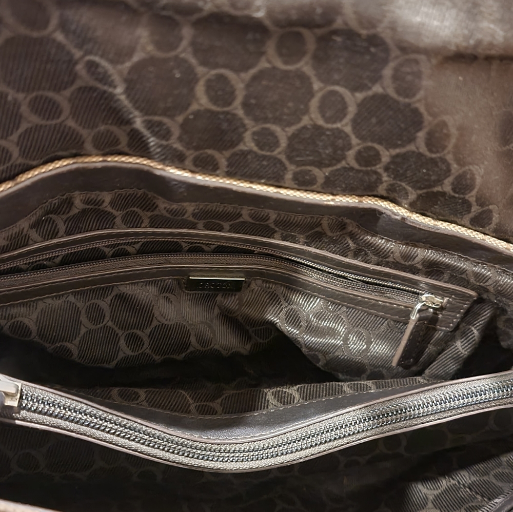 Oroton handbag - Picture 3 of 4